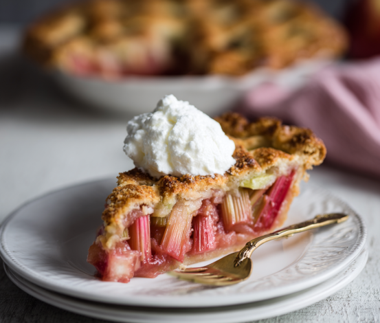 Homemade Rhubarb Pie