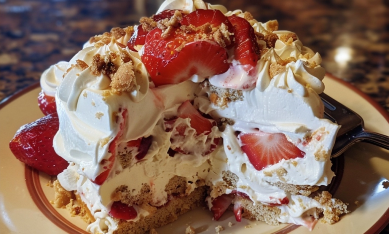 Strawberry Icebox Cake Recipe: A Cool No-Bake Dessert