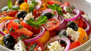 Mediterranean Summer Salad: A Refreshing Mediterranean Staple