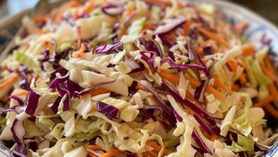 Apple Coleslaw Recipe: Crisp and Creamy