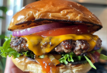 Best Juicy Homemade Burgers with Tender Meat and Flavorful Fixings